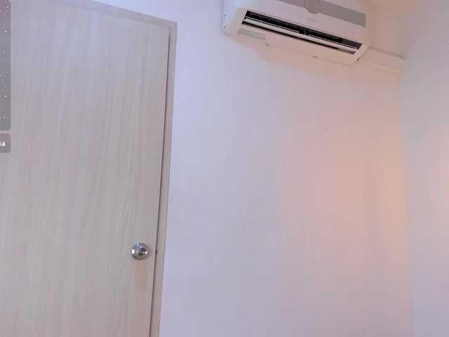 Ella-kelly's BongaCams show and profile