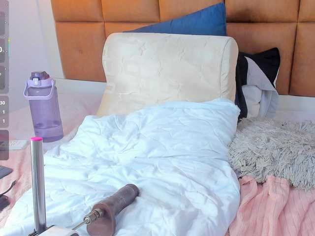 Ella-kelly's BongaCams show and profile