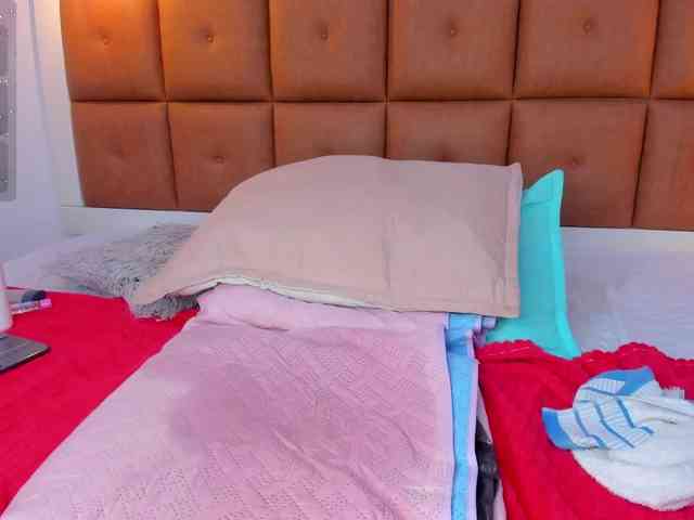 Ella-kelly Ella-kelly