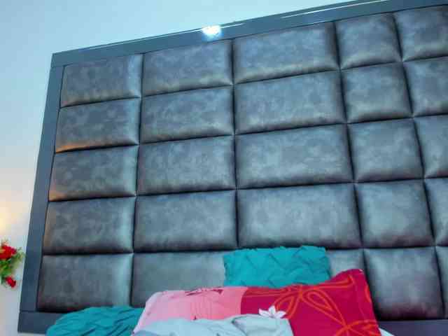 Ella-kelly Live Webcam on BongaCams