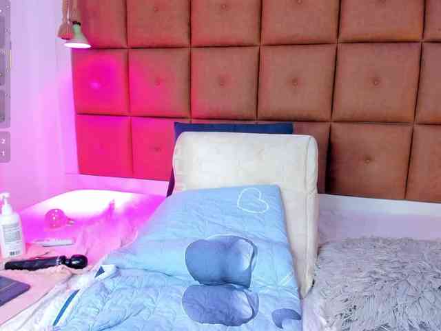 Ella-kelly Ella-kelly