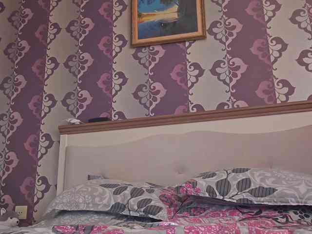AlejandraDelane webcam