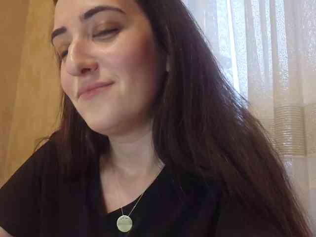 AlejandraDelane webcam