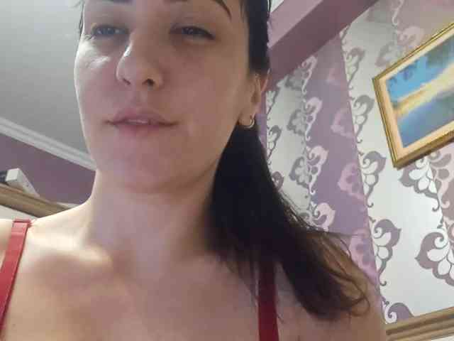 AlejandraDelane webcam