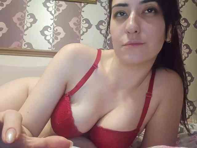 AlejandraDelane webcam