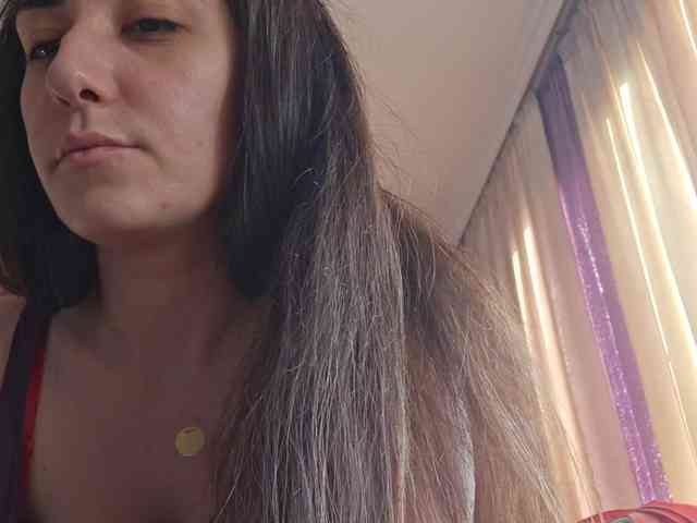 AlejandraDelane webcam
