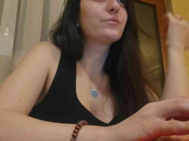 AlejandraDelane webcam