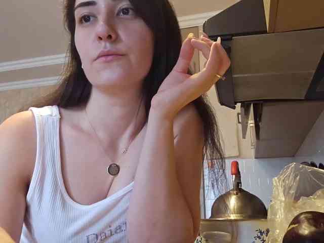 AlejandraDelane webcam