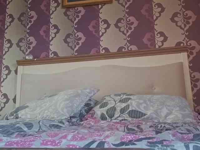 AlejandraDelane webcam