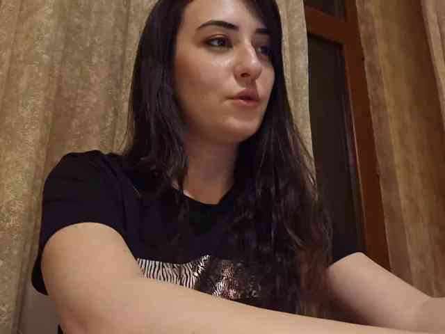 AlejandraDelane webcam