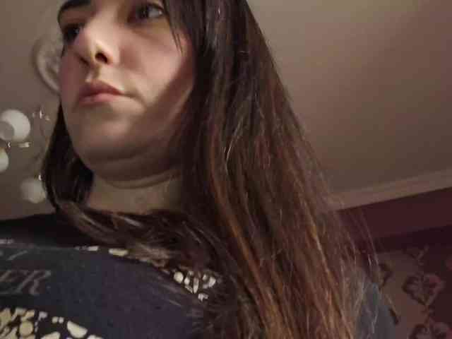 AlejandraDelane webcam