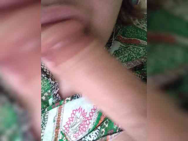 charming-Rina webcam