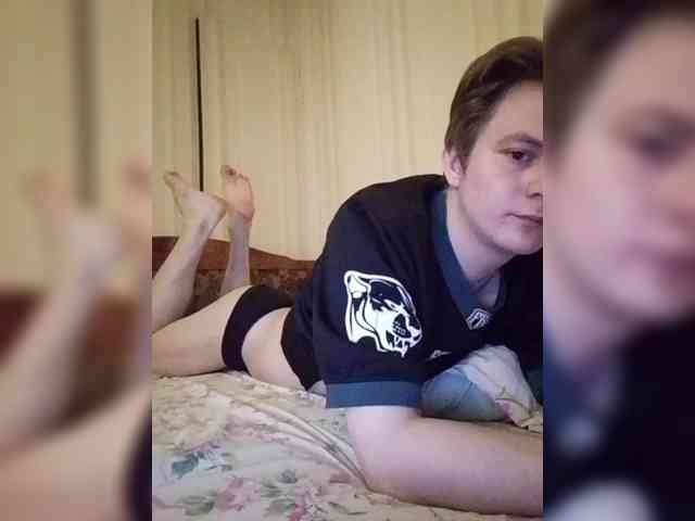 Rastishok Live Webcam on BongaCams