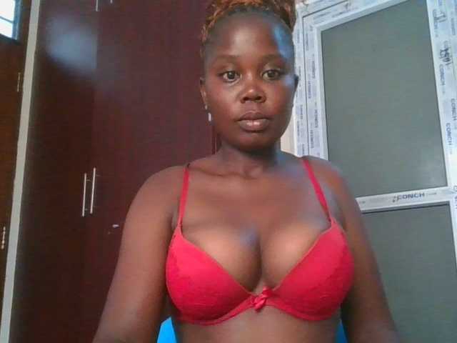 Joankein webcam bongacams model stream image