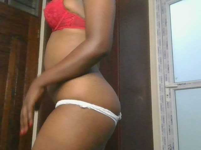 Joankein's BongaCams show and profile