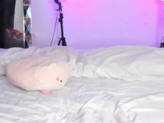 LauryHills Porn Show