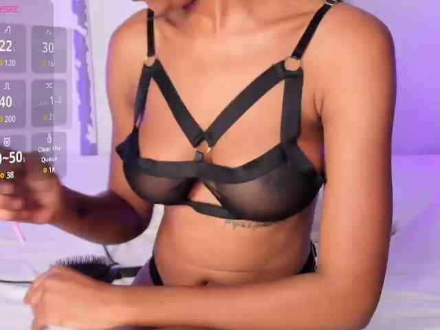 LauryHills webcam