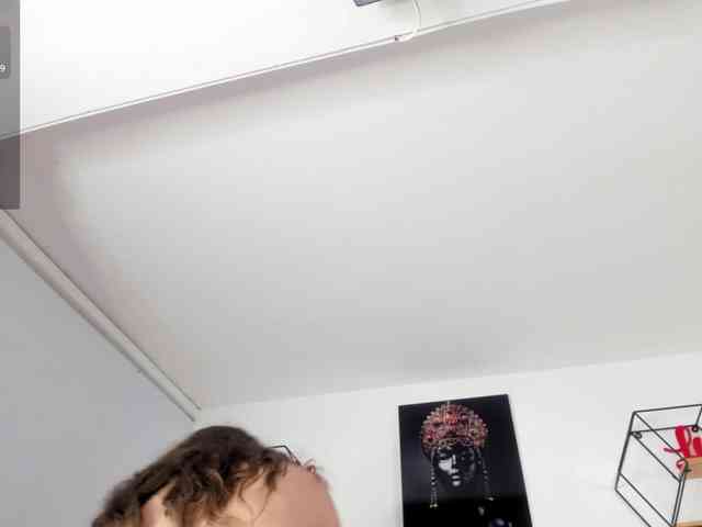 Tiara- webcam