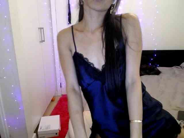 asi4ndoll webcam
