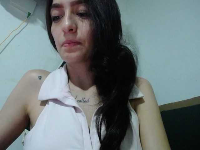 bulmaamilk's BongaCams show and profile