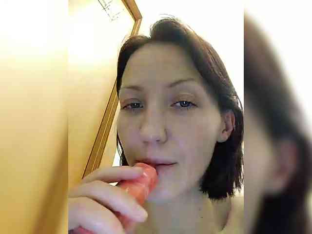 Lizabn Live Webcam on BongaCams