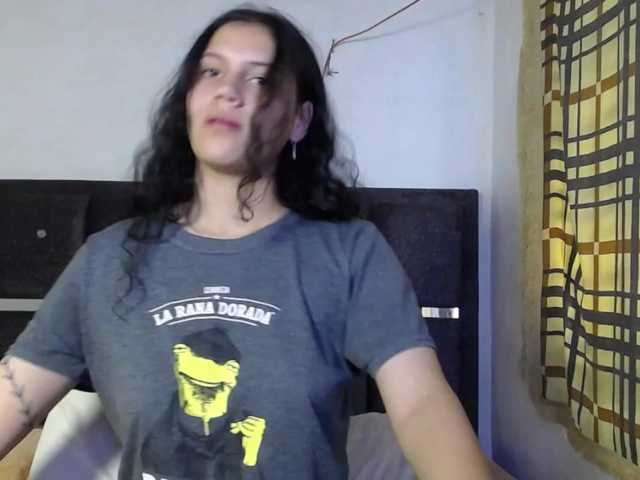 realshy-Stepsis's BongaCams show and profile