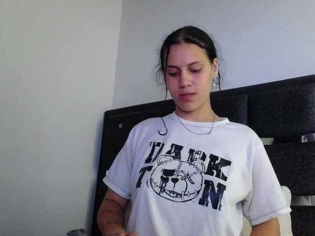 realshy-Stepsis's BongaCams show and profile