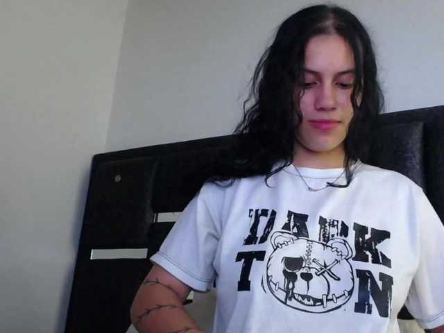 realshy-Stepsis's BongaCams show and profile