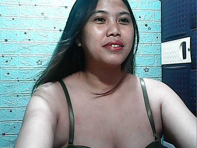 Aliceyu's BongaCams show and profile