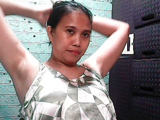 Aliceyu's BongaCams show and profile