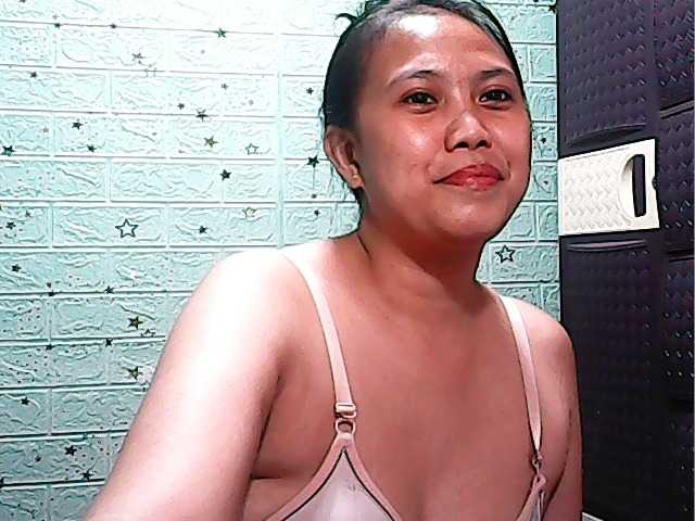 Aliceyu's BongaCams show and profile