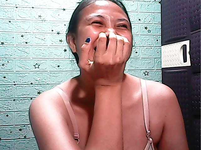 Aliceyu's BongaCams show and profile