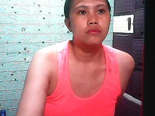 Aliceyu's BongaCams show and profile