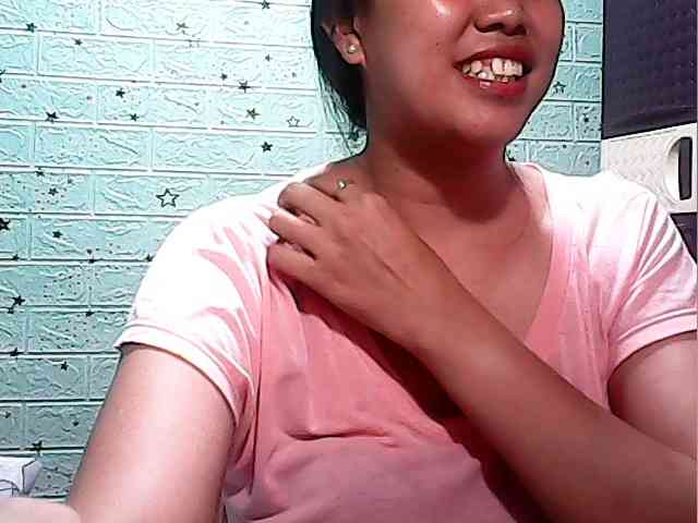 Alicepussylicious webcam