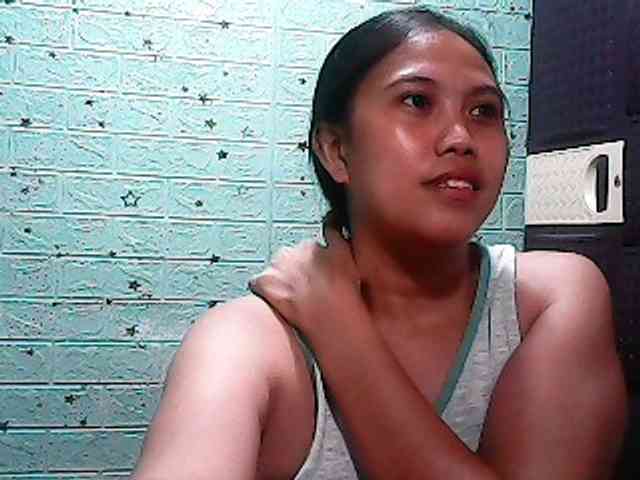 Alicepussylicious webcam