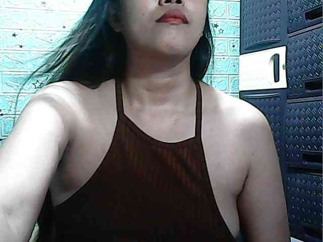 Alicepussylicious webcam