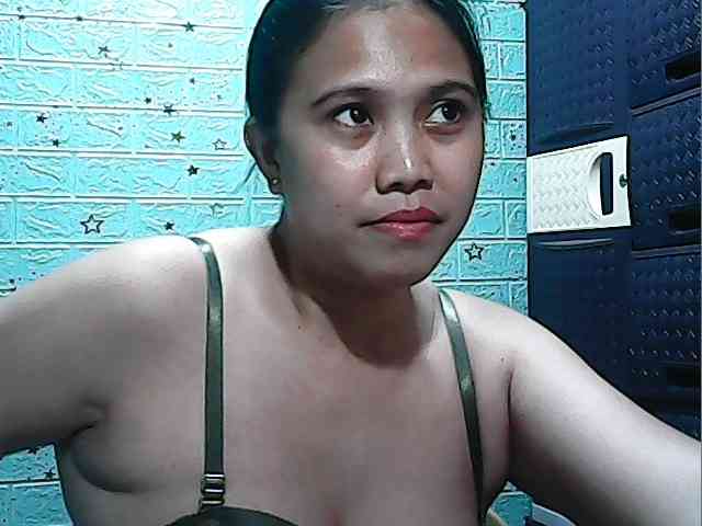 Alicepussylicious webcam