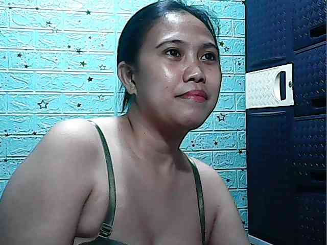 Alicepussylicious webcam