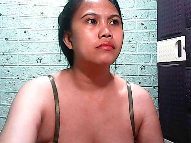 Alicepussylicious webcam