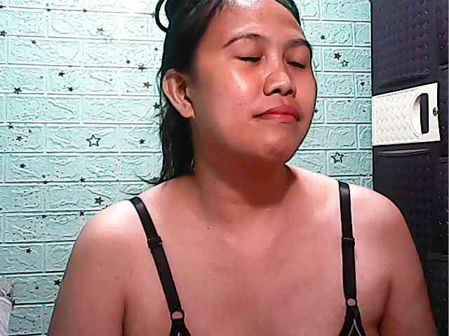 Alicepussylicious webcam