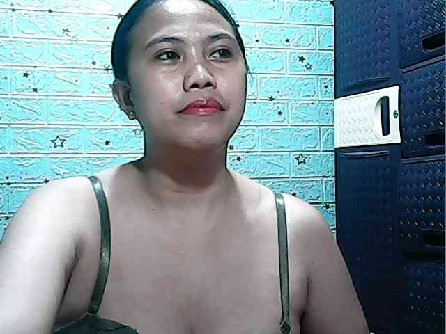 Alicepussylicious webcam