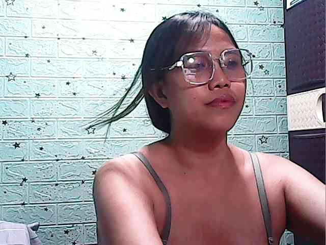 Alicepussylicious webcam