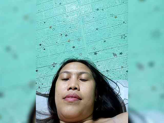 Alicepussylicious webcam