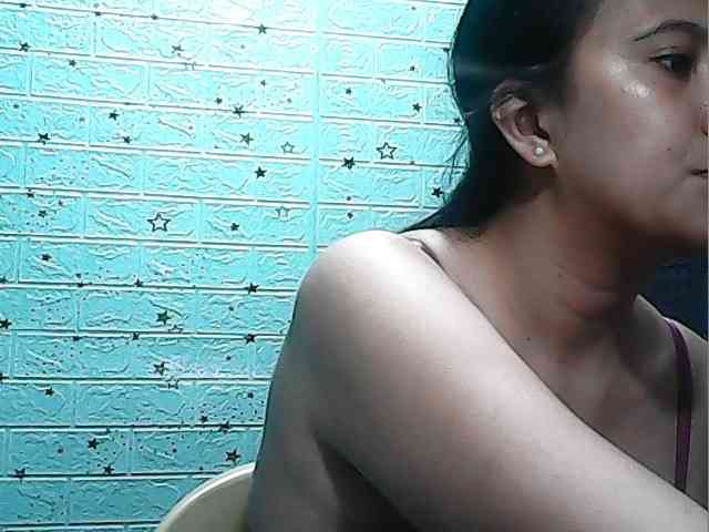 Alicepussylicious webcam