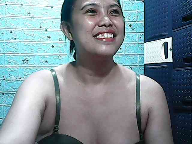 Alicepussylicious webcam