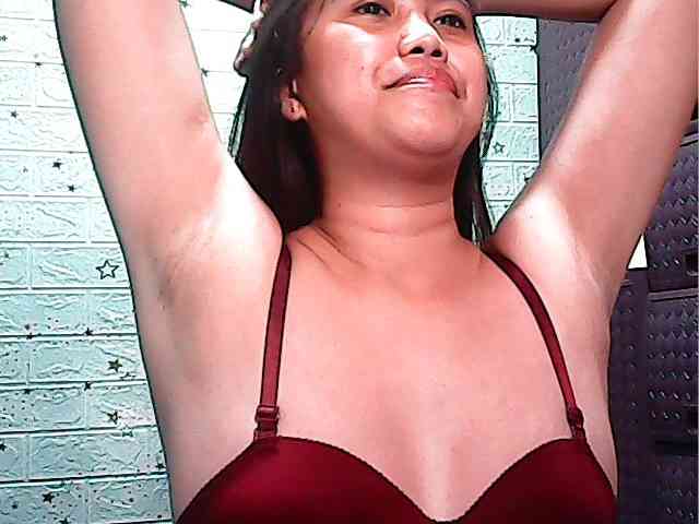 Alicepussylicious webcam