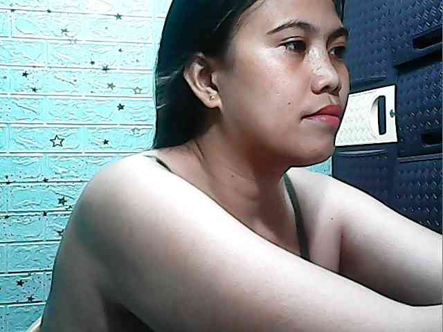 Alicepussylicious webcam