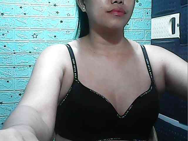 Alicepussylicious webcam