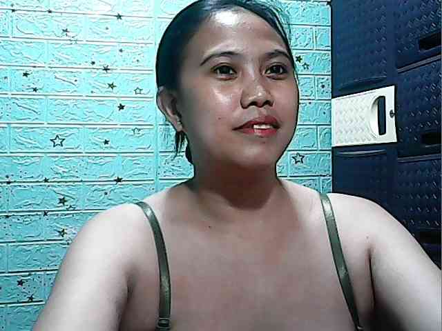 Alicepussylicious webcam