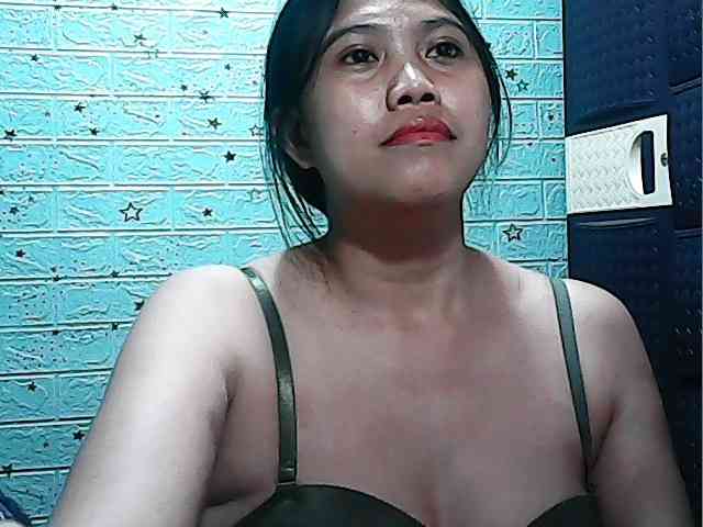 Alicepussylicious webcam